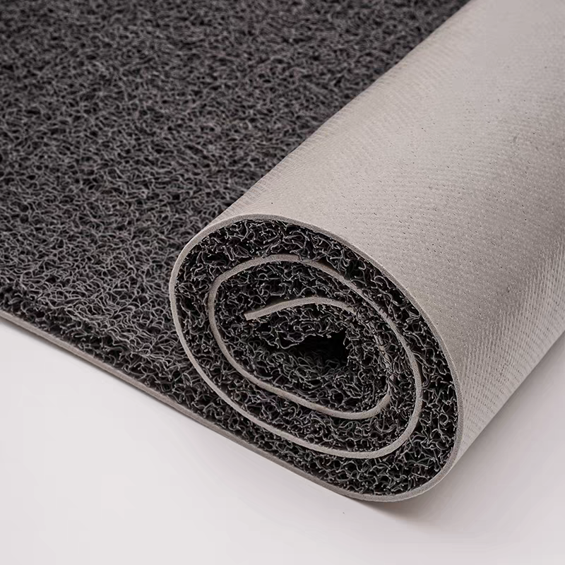 pvc-spike-mat